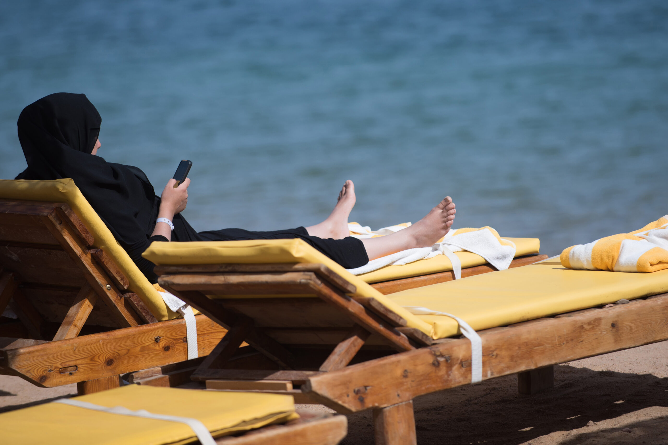Syrie : les femmes contraintes à porter le burkini sur les plages publiques