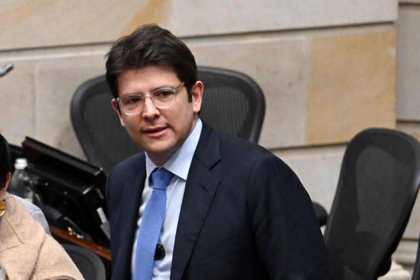 Violence politique : un candidat à la présidence colombienne victime d’une attaque meurtrière